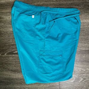 Women’s scrub pants